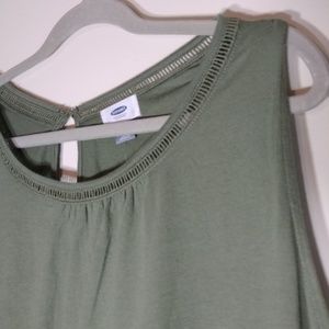 Old Navy Tops - Old Navy tank Old Navy Tops - Old Navy tank